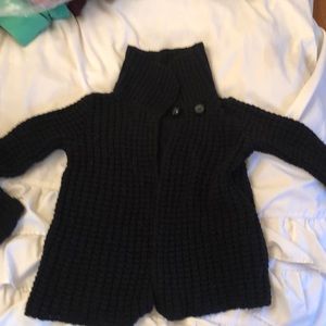 Sweater size 5-6